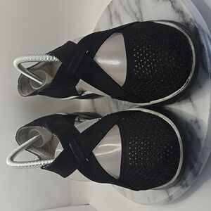 Jambu Women's Belize Slip On  Black Casual Wedge Shoes Size Women’s 10M Coastal